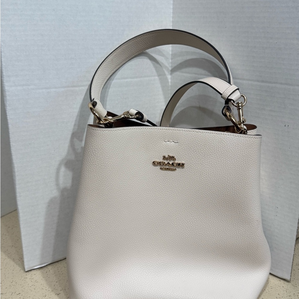 Coach Off White Leather Women's Bag